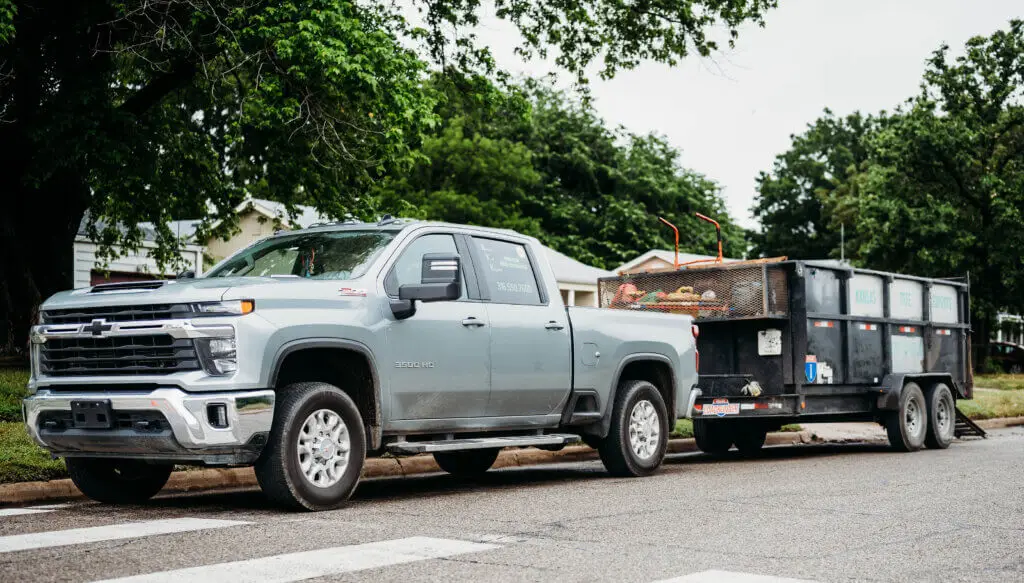 Tree removal in Wichita KS - Kansas Tree Experts