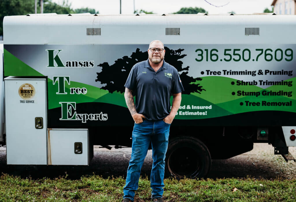 Kansas Tree Experts|Home